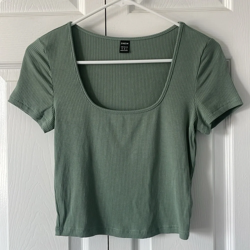 Square Neck Rib Knit Fitted Tee - Picture 6 of 8